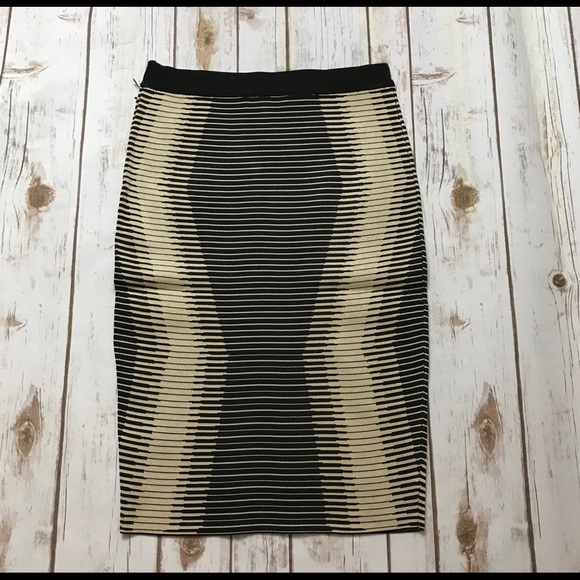 Illusion Skirt - Picture 4 of 5